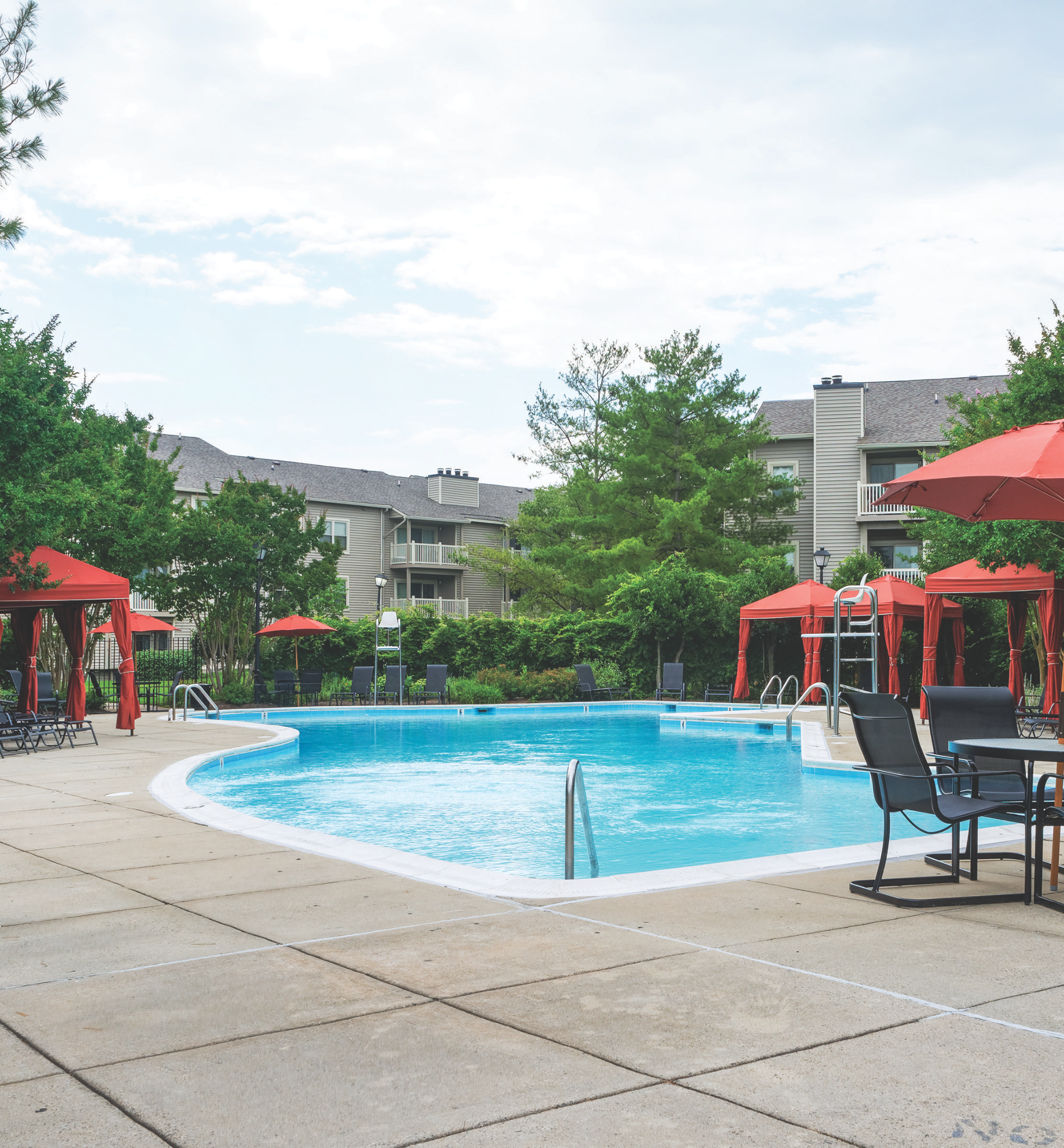 Shenandoah Crossing - Fairfax, VA - Pool